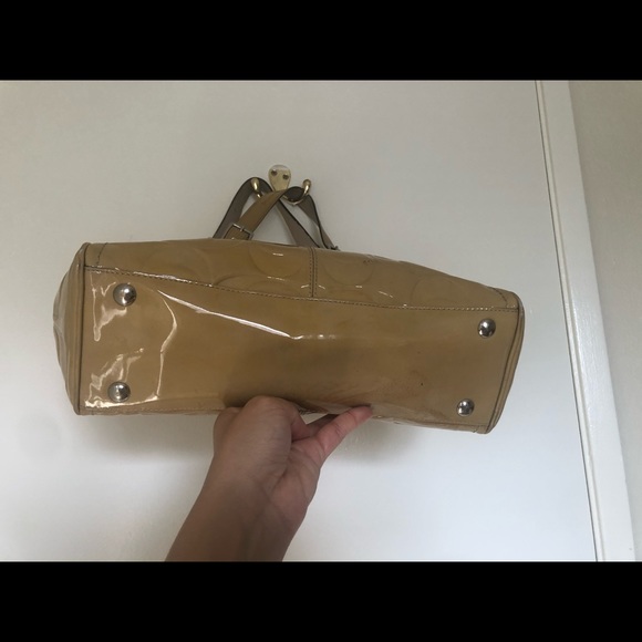 Coach hand bag purse - Picture 3 of 13